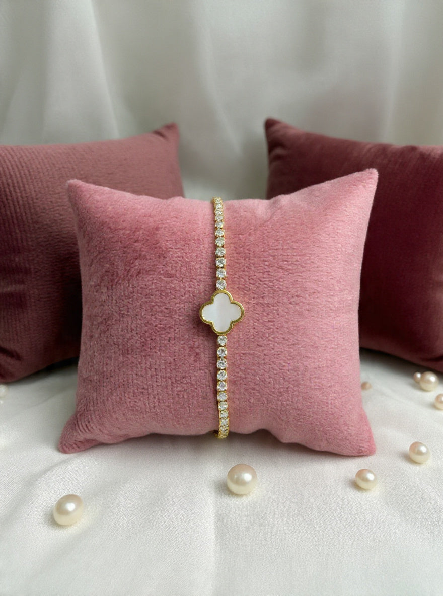 Lucky Clover Tennis Bracelet