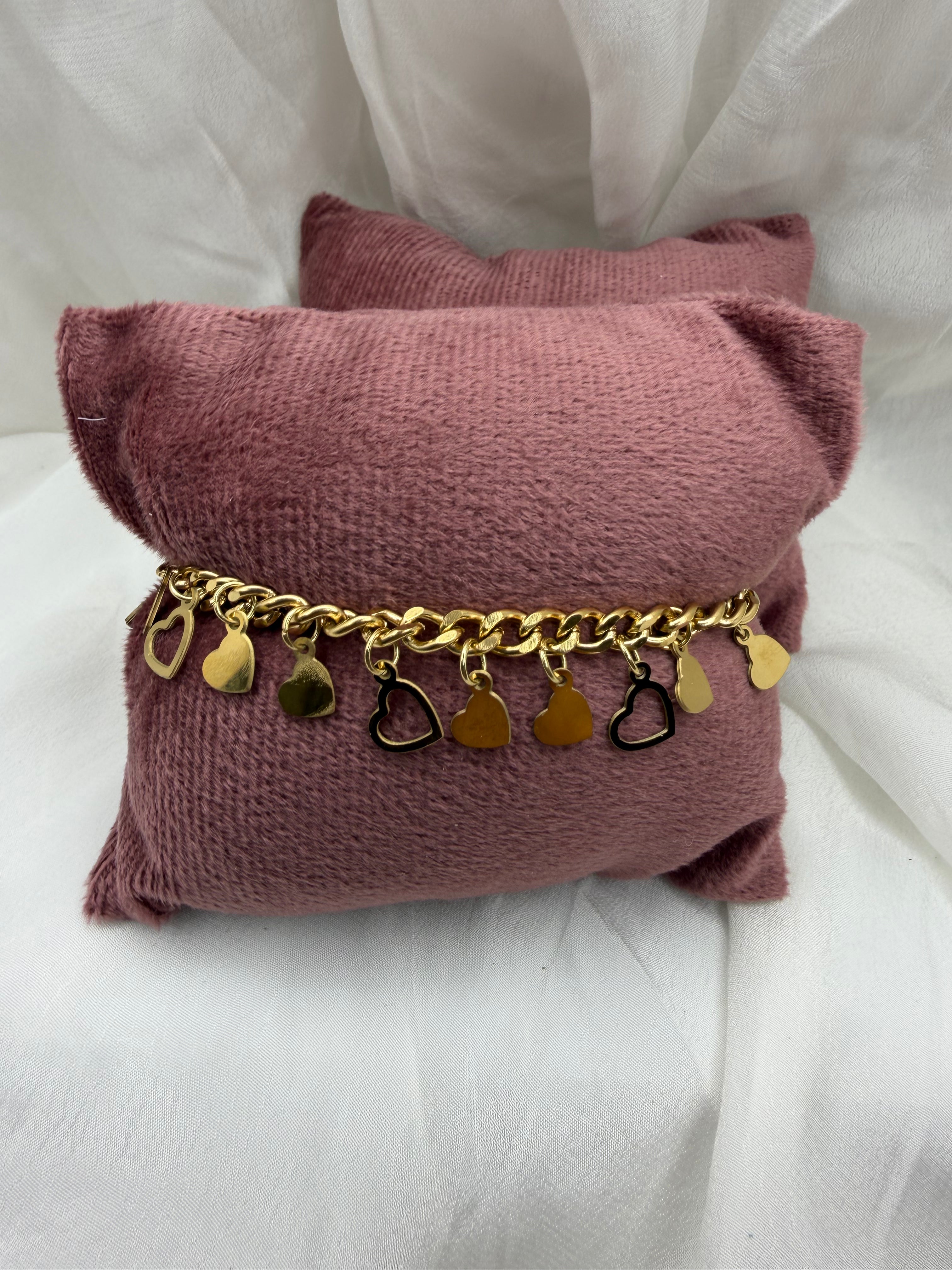 Sweetheart Charm Bracelet – 9 Hearts