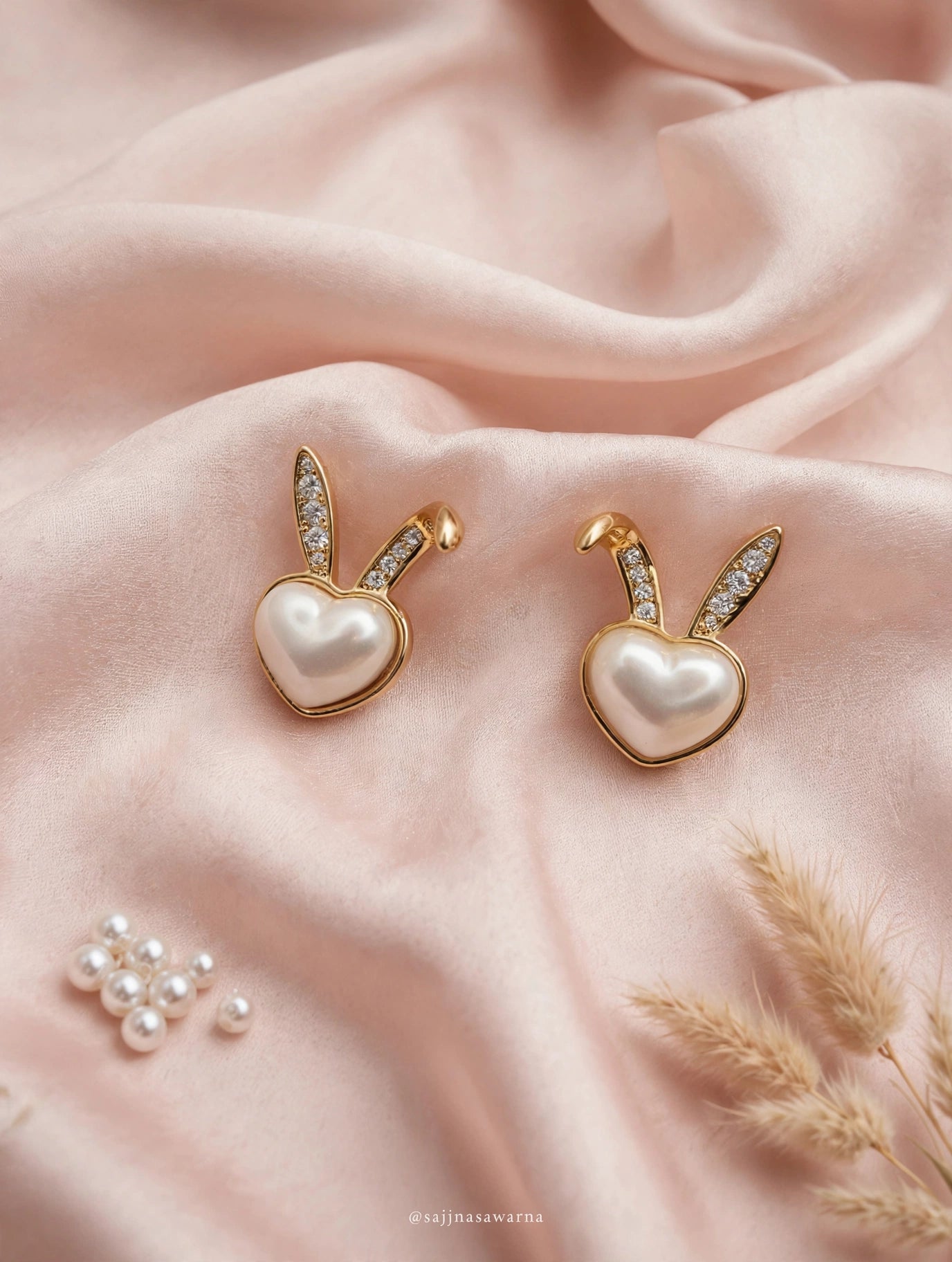 Bunny Heart Pearl Studs