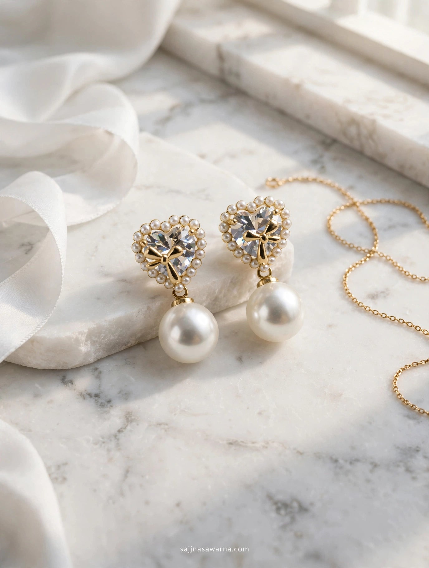 Cupid Bow Heart Earrings – Pearl Drop